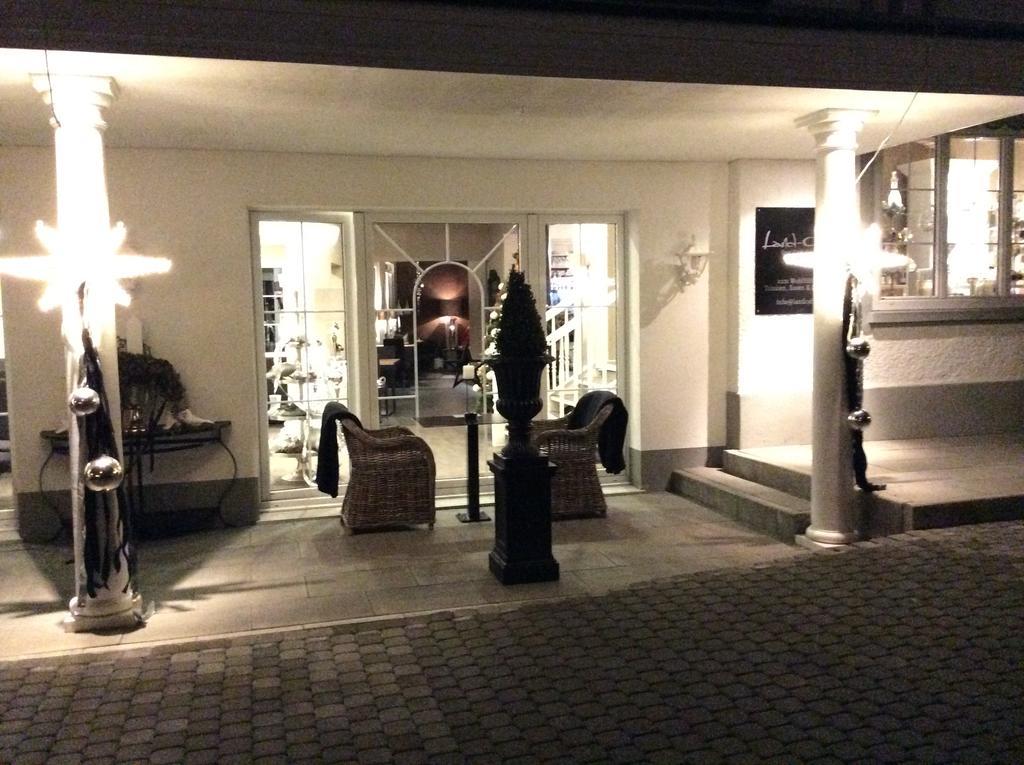 Landcafe Mit Mini Hotel Burgdorf Buitenkant foto
