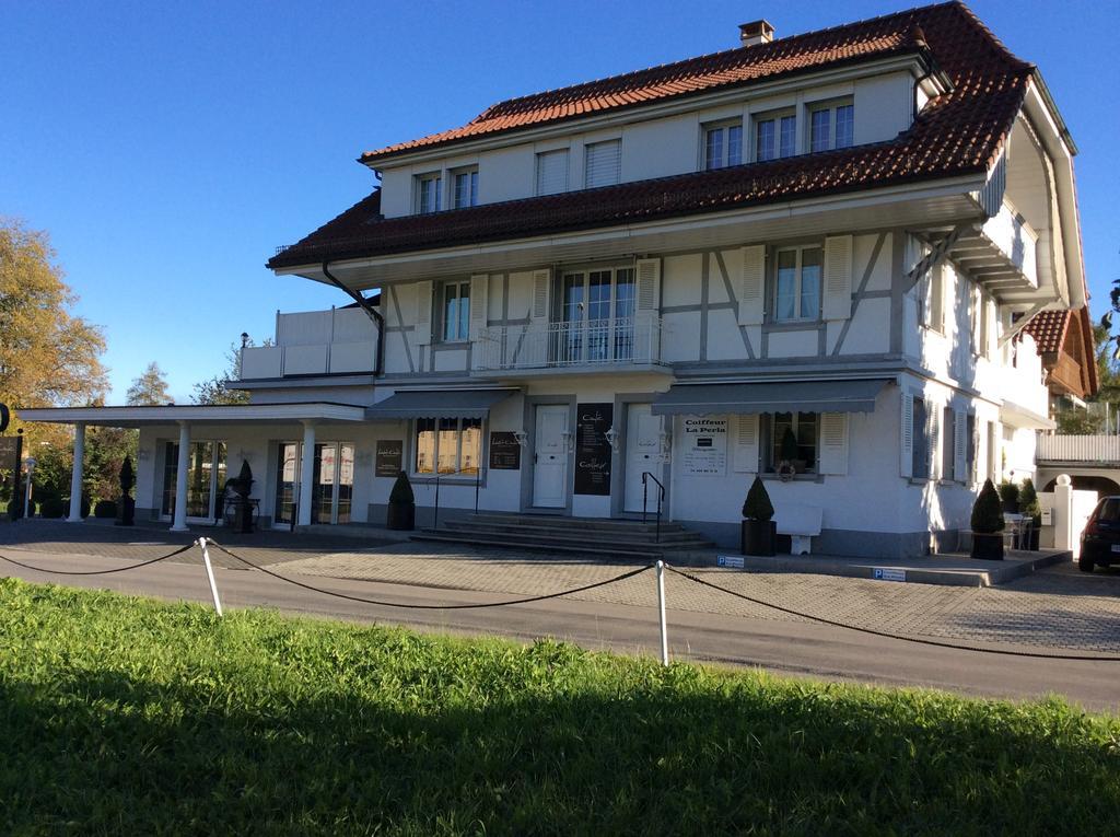 Landcafe Mit Mini Hotel Burgdorf Buitenkant foto